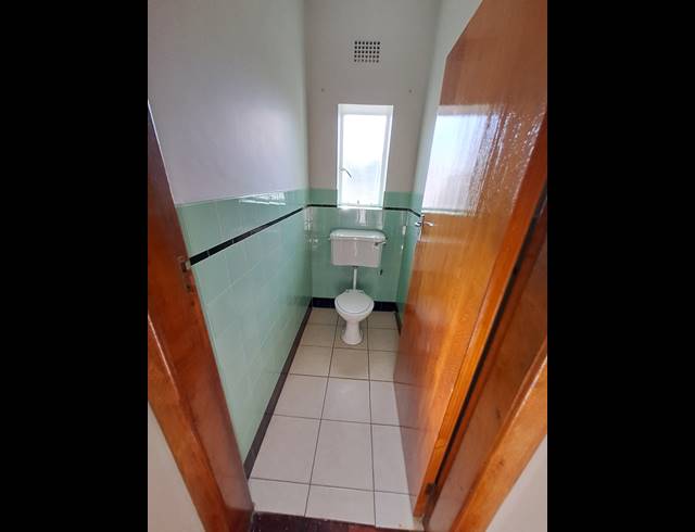 4 bed property to rent in PAGLANDE